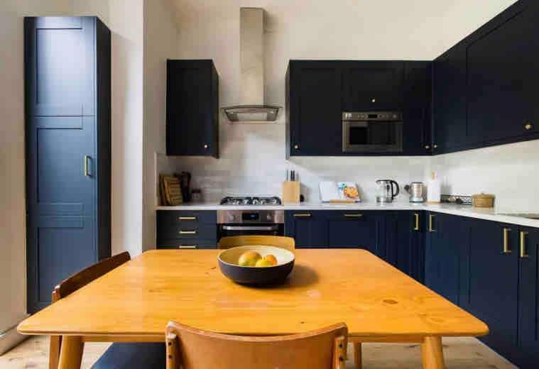 Quiet Stunning 2-bedroom Flat With Private Garden Casa vacanze Londra