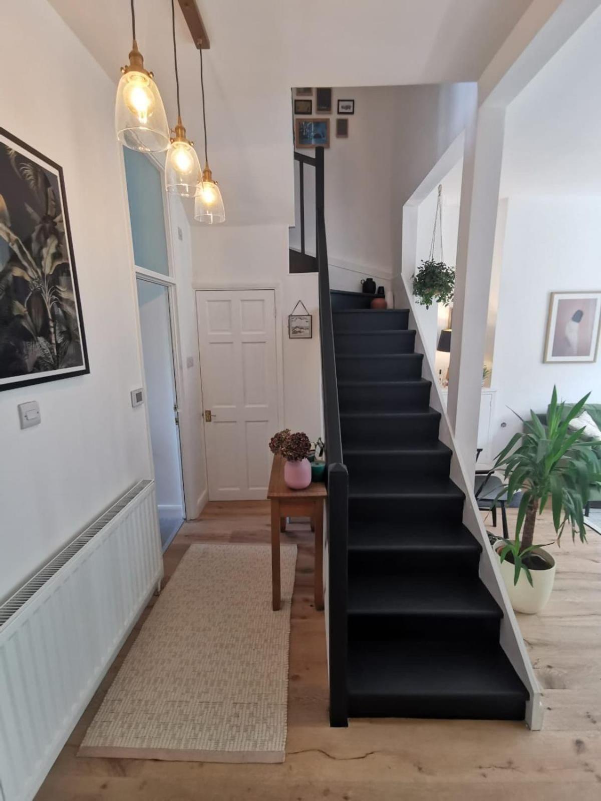 Casa vacanze Quiet Stunning 2-bedroom Flat With Private Garden Londra